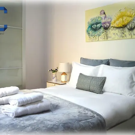 Daire Riverside By Jc *