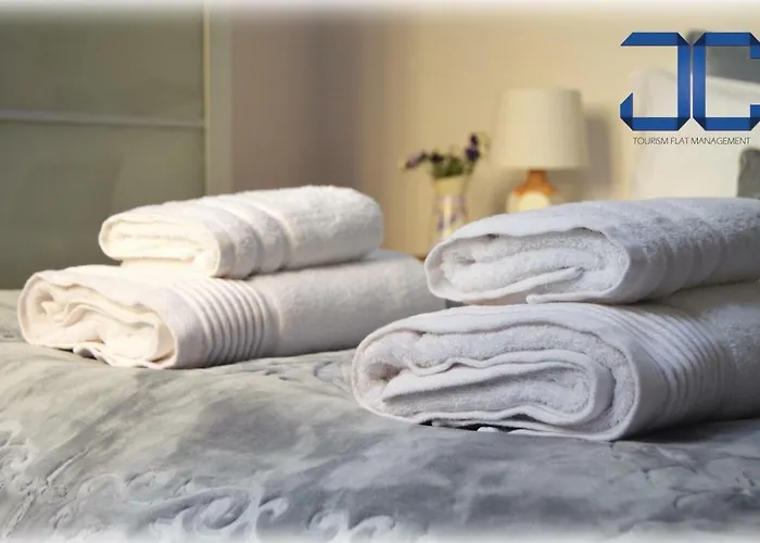 Riverside By Jc * Oporto